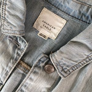 American Eagle light wash denim jacket